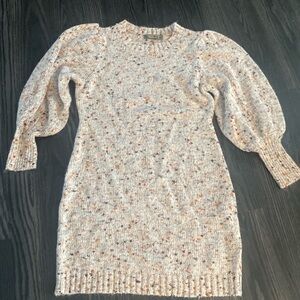 🍍MELONIE BELL SLEEVE SWEATER DRESS🍍SIZE MEDIUM 🍍